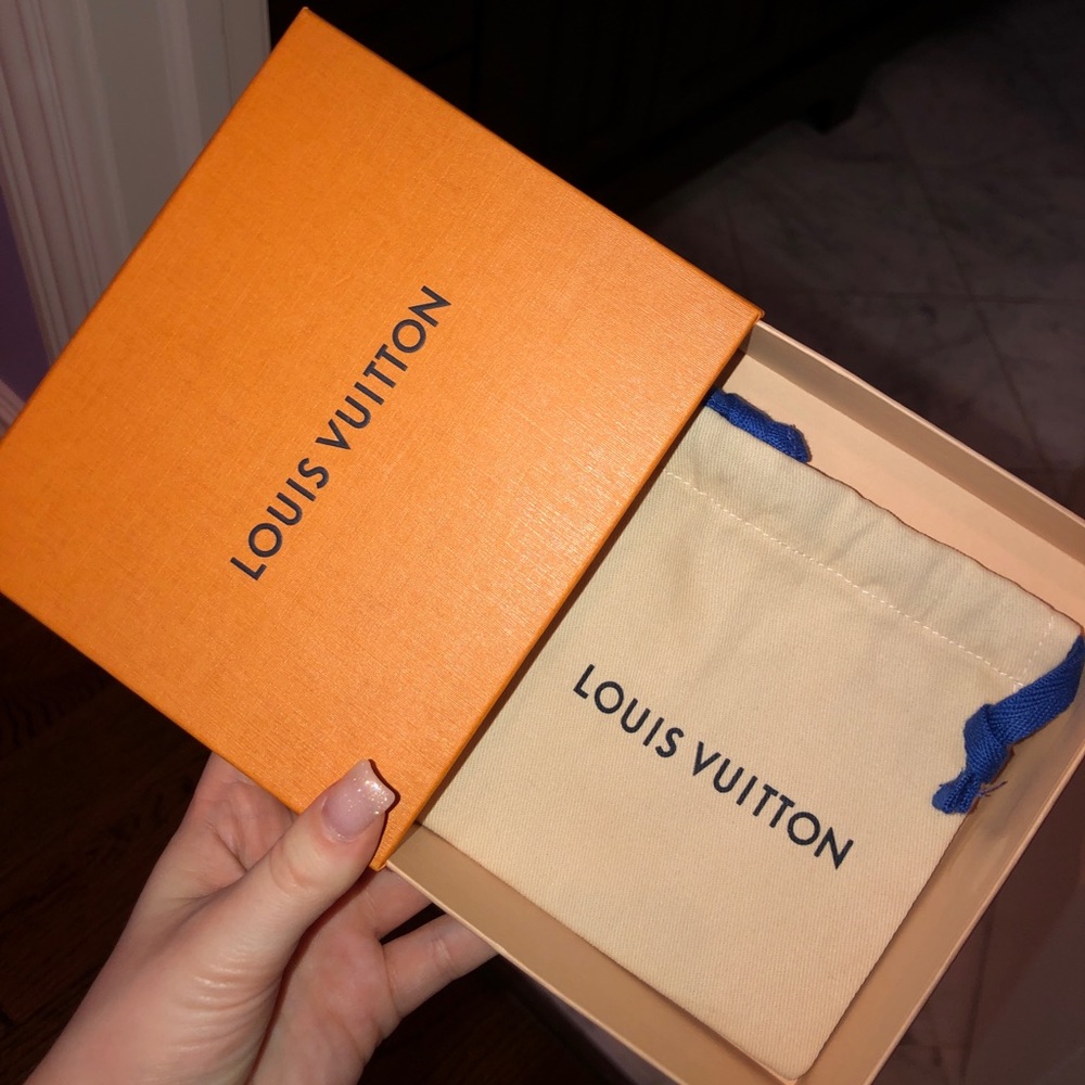 Louis Vuitton box & bag